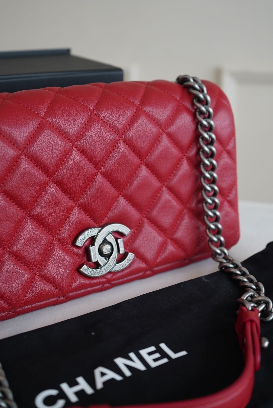 Chanel Red Quilted Goatskin Leather City Rock Flap Bag with Gunmetal Hardware - Image 15