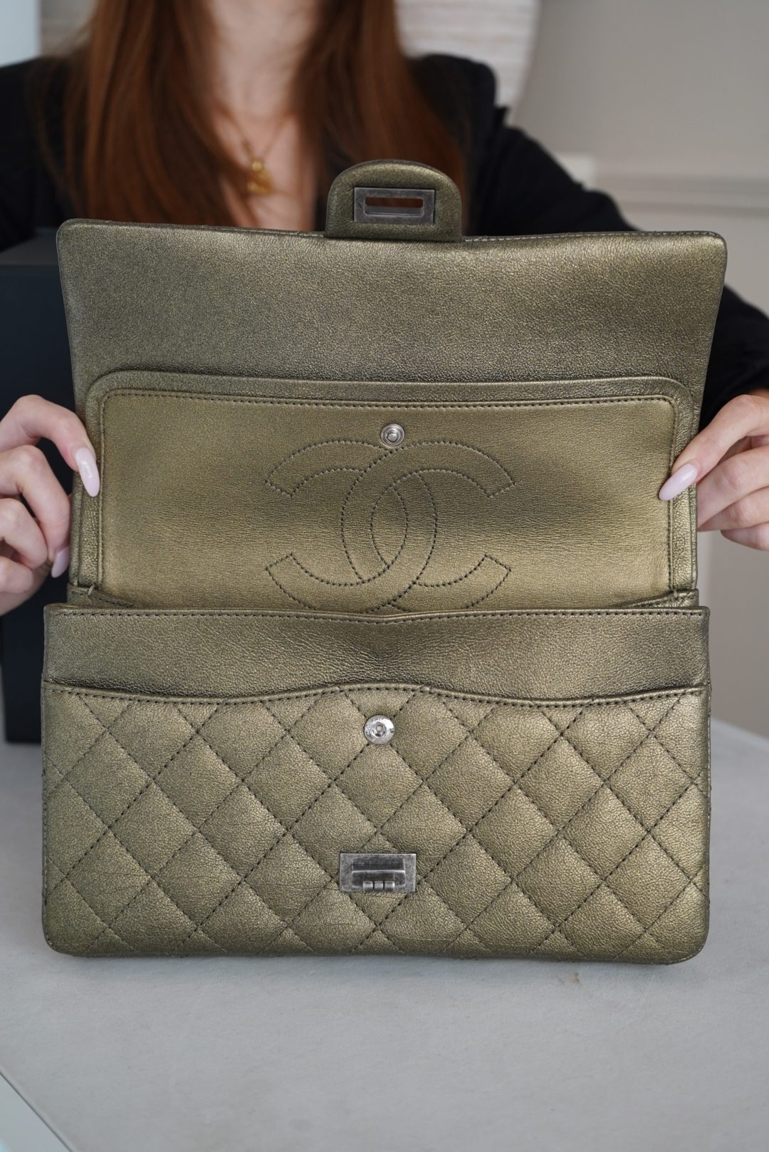 Chanel Gold Shimmering Lambskin 2.55 Flap Bag with Gunmetal Hardware - Image 9