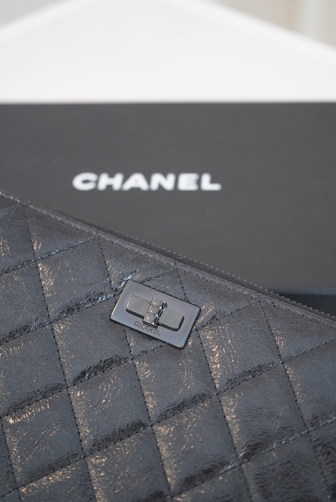 Chanel Black Quilted Reissue Zip Around Wallet With Black Hardware - Image 2