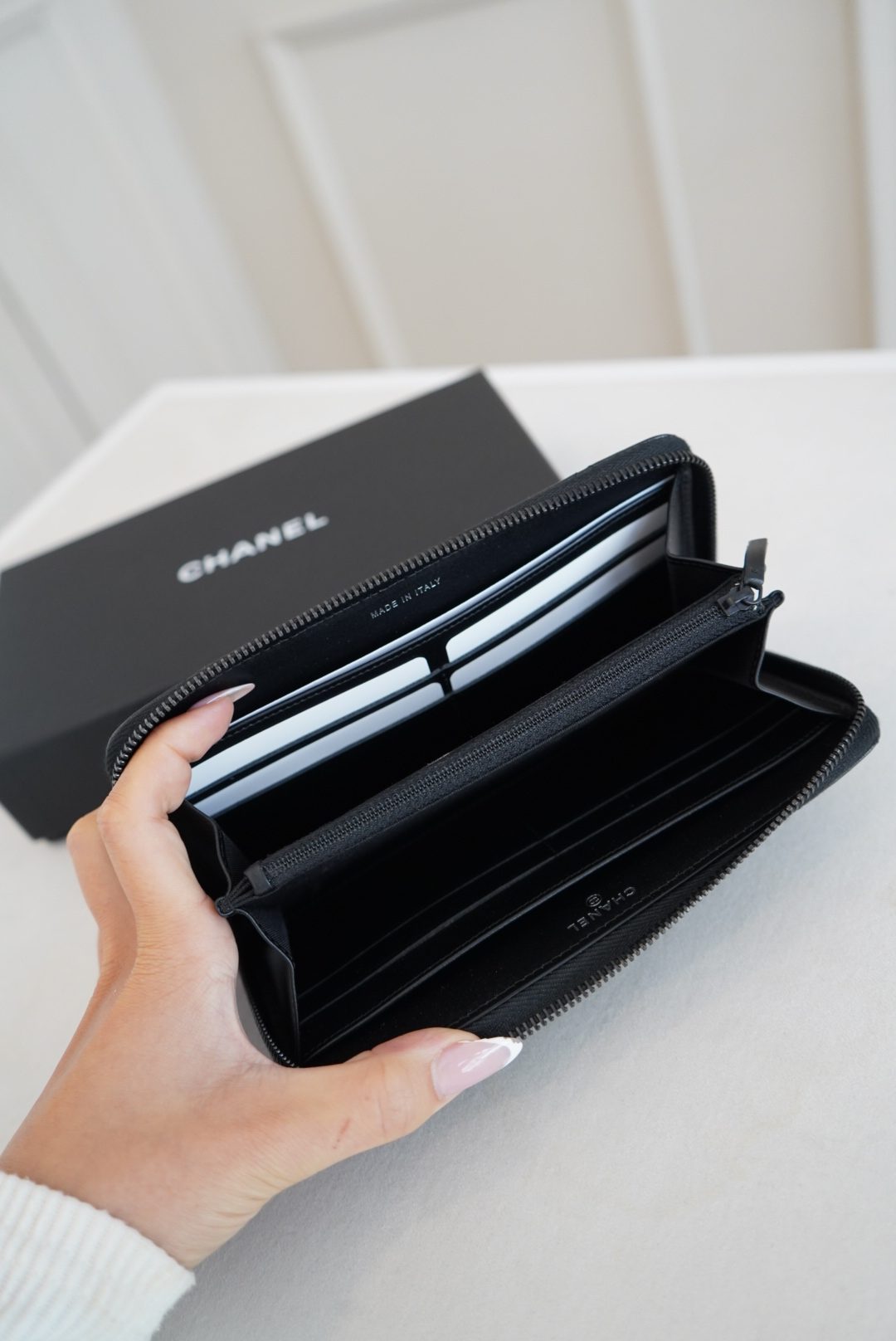 Chanel Black Quilted Reissue Zip Around Wallet With Black Hardware - Image 6