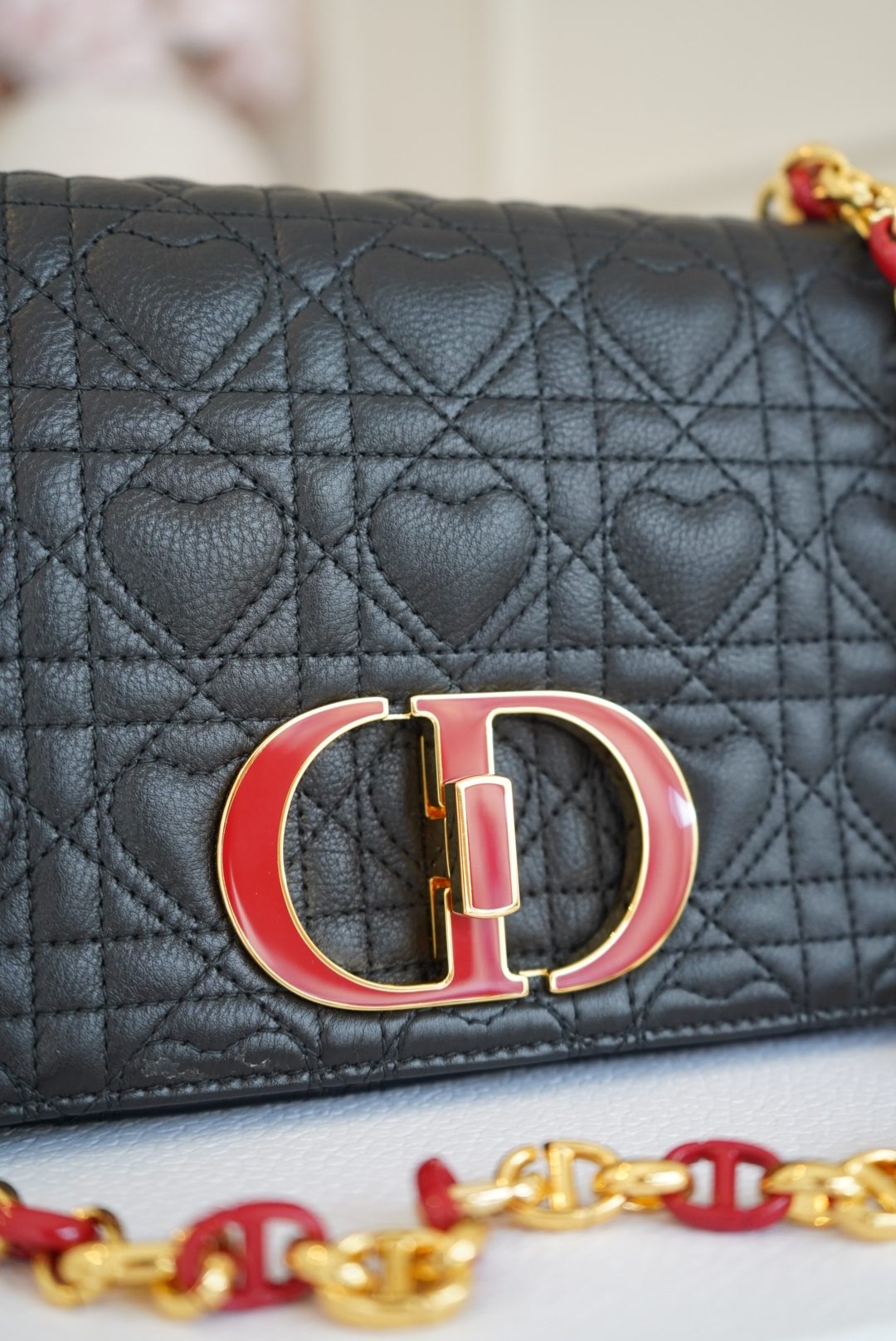 Christian Dior Dioramour Caro Bag In Black Calfskin Quilted With A Heart-Shaped Cannage Motif (2021) - Image 5