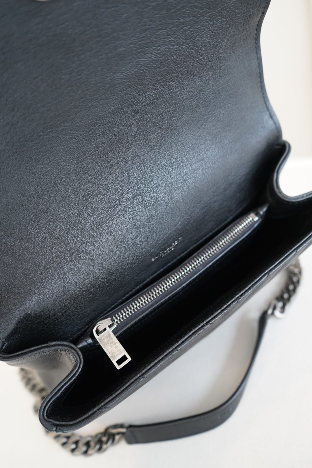 Saint Laurent College Bag In Quilted Lambskin Leather With Gunmetal Hardware (2024) - Image 10