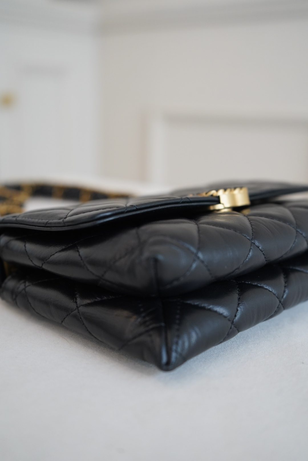 Chanel 19 Black Limited Edition Lambskin Quilted with Gold Hardware - Image 6