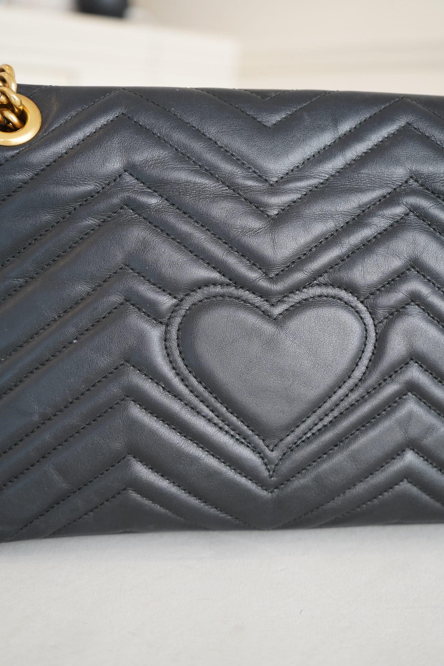 Gucci GG Marmount Shoulder Bag Crafted From Black Quilted Matelasse Leather And Gold Toned Hardware. - Image 9