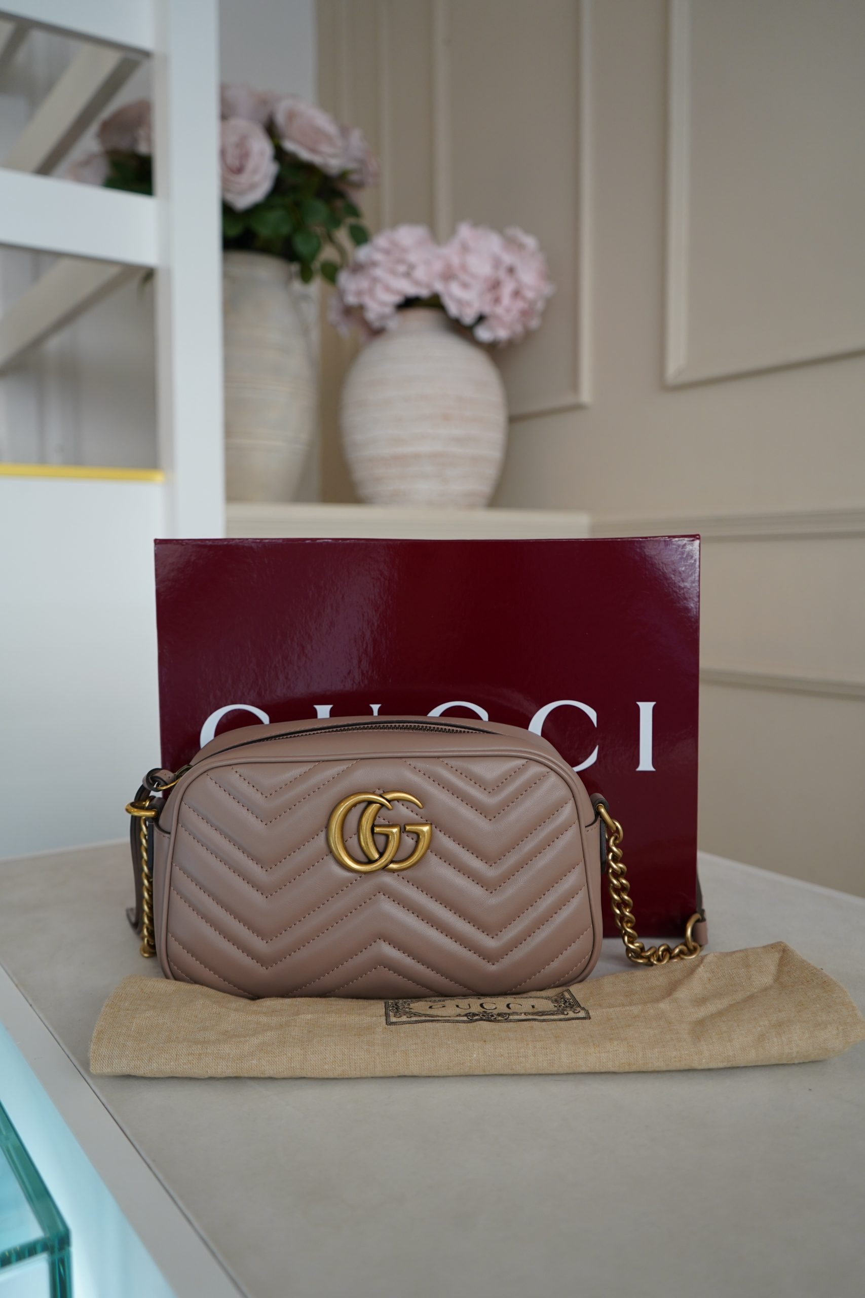 Gucci GG Marmont Crossbody Bag - Image 6