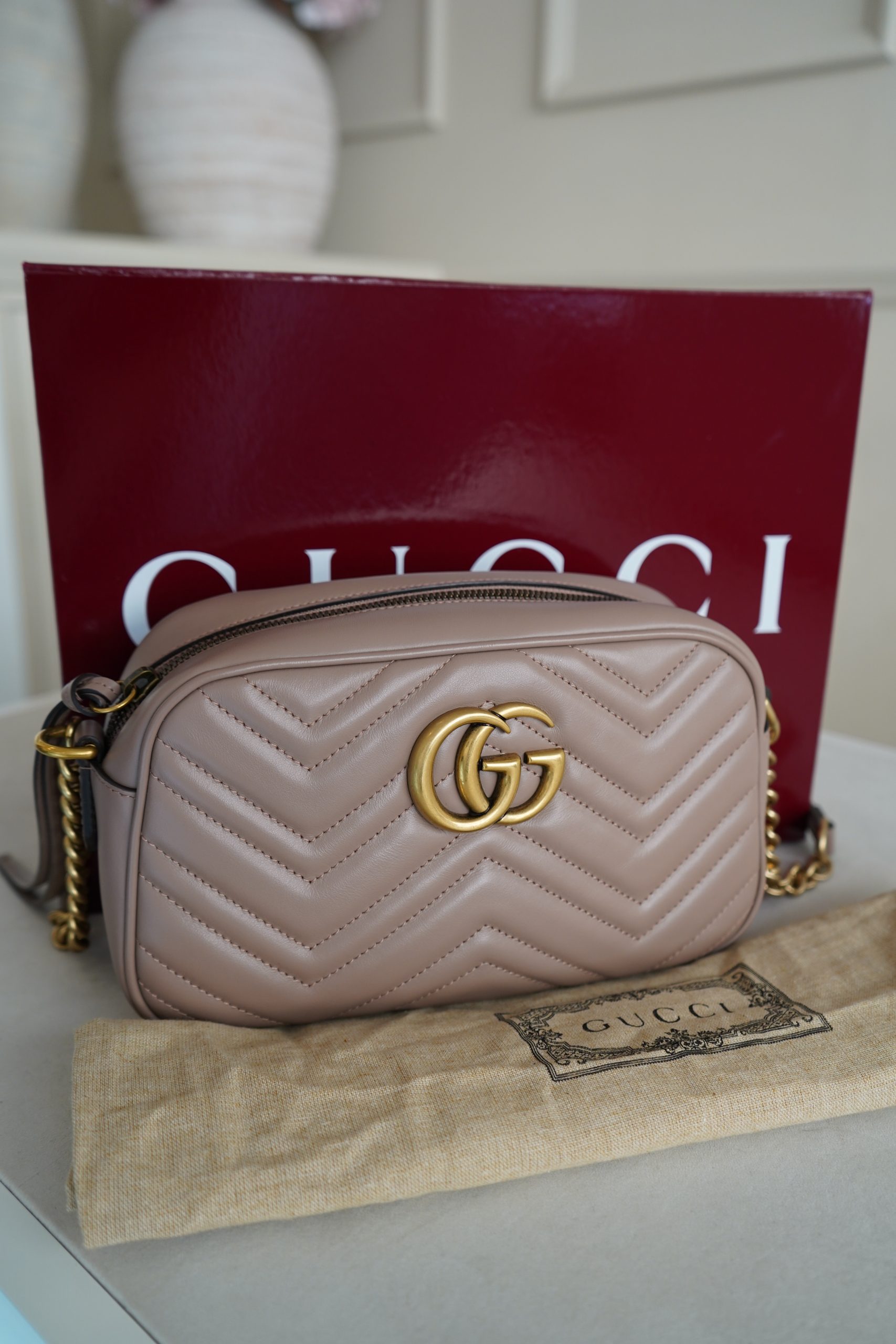 Gucci GG Marmont Crossbody Bag - Image 7