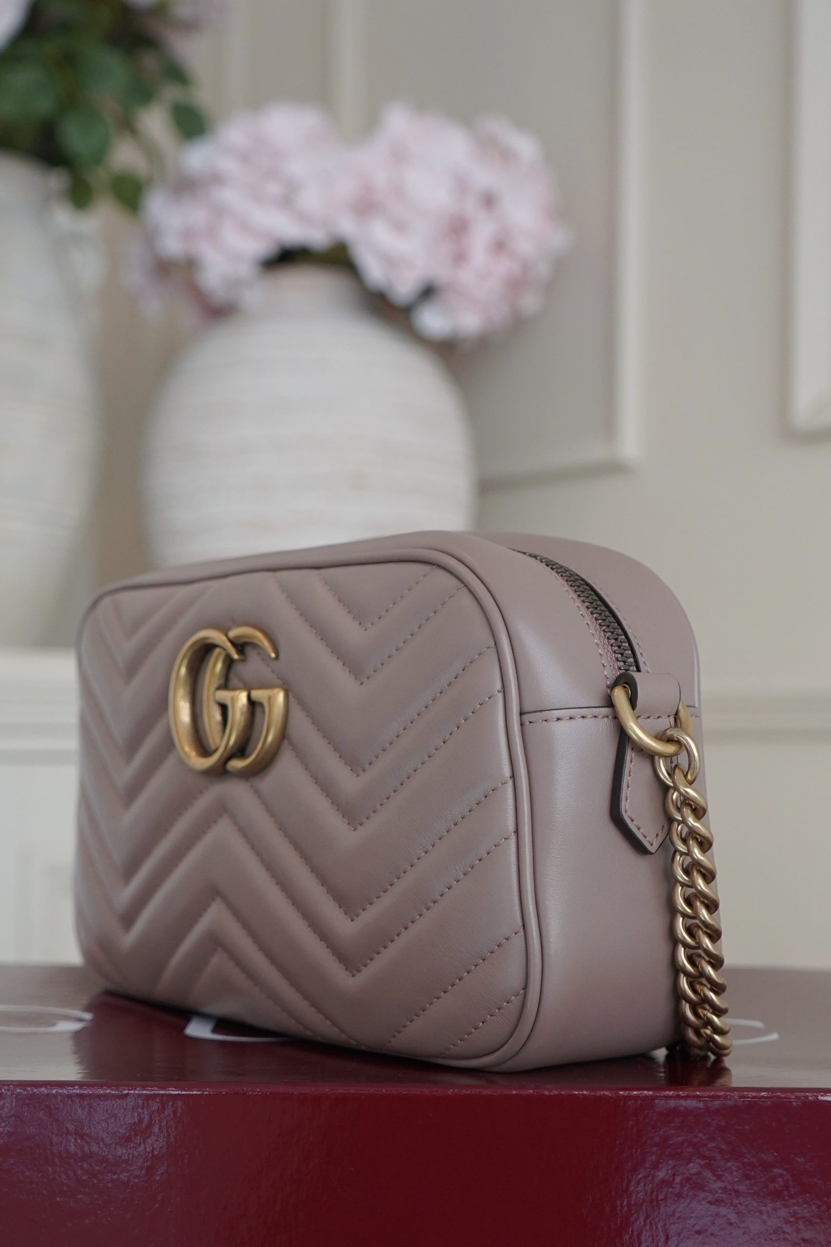 Gucci GG Marmont Crossbody Bag - Image 12