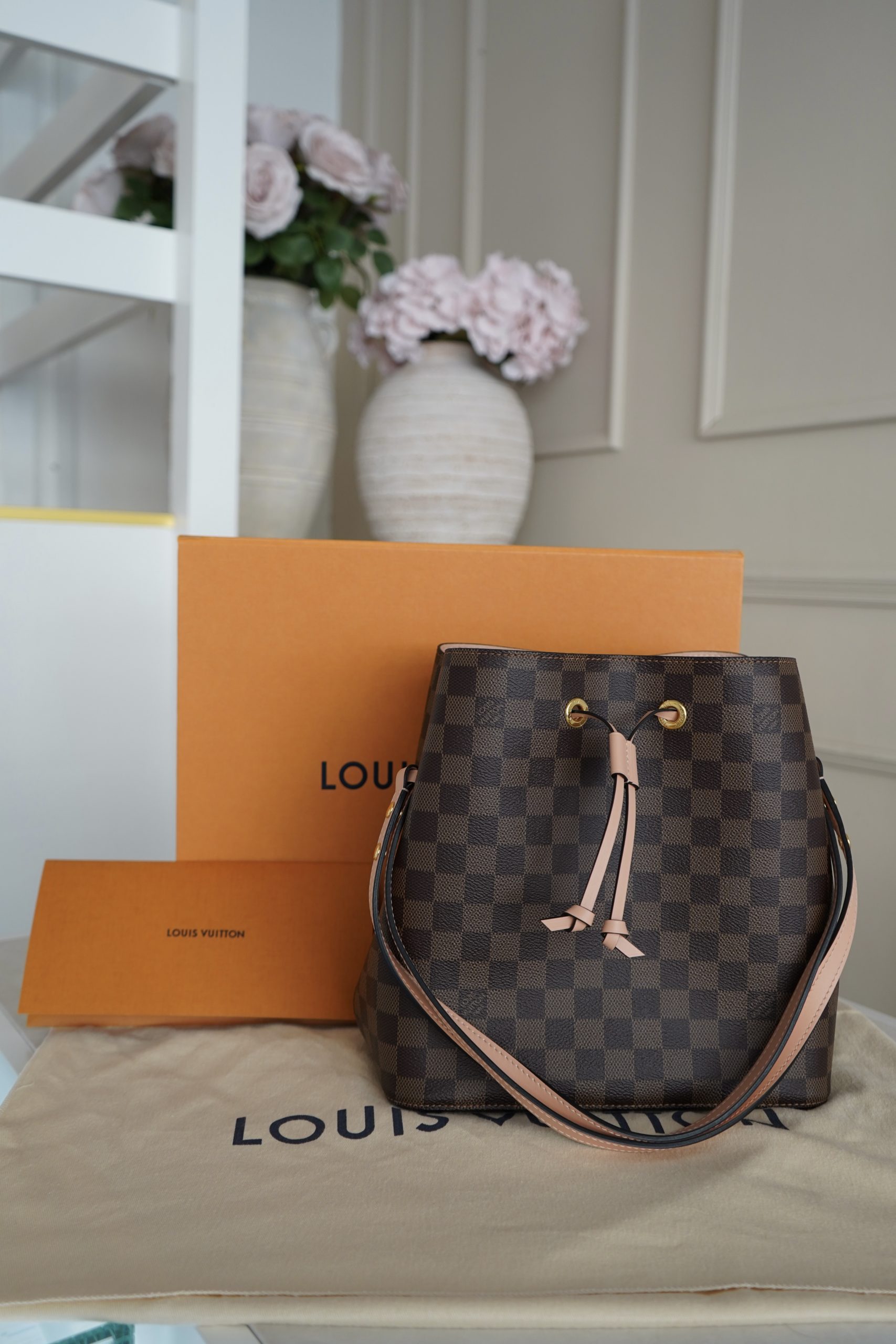 SOLD - Louis Vuitton NeoNoe MM Bucket Bag - Image 3