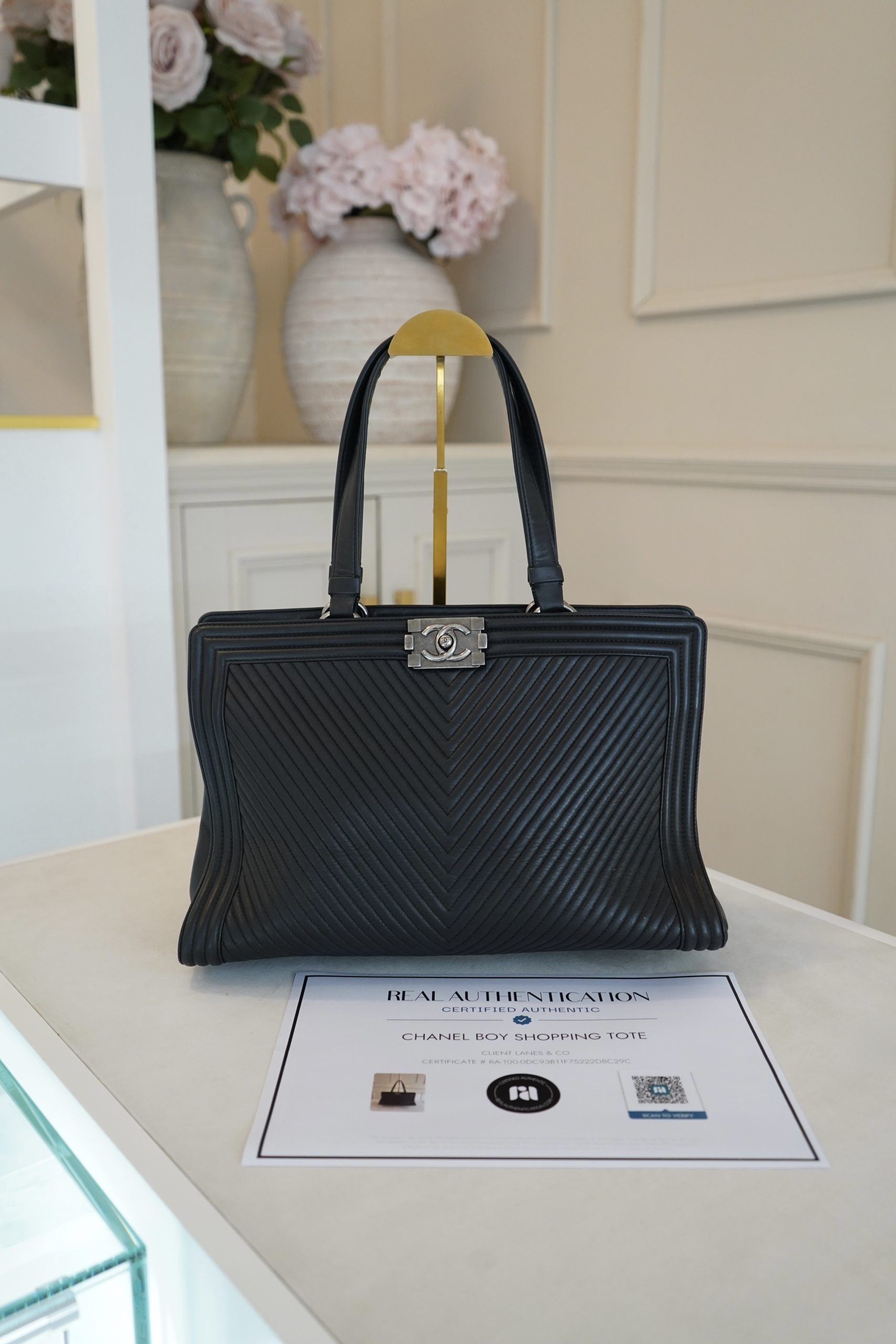 Chanel Chevron Boy Bag Tote Shopper in Black Lambskin Leather 2014 Model - Image 10