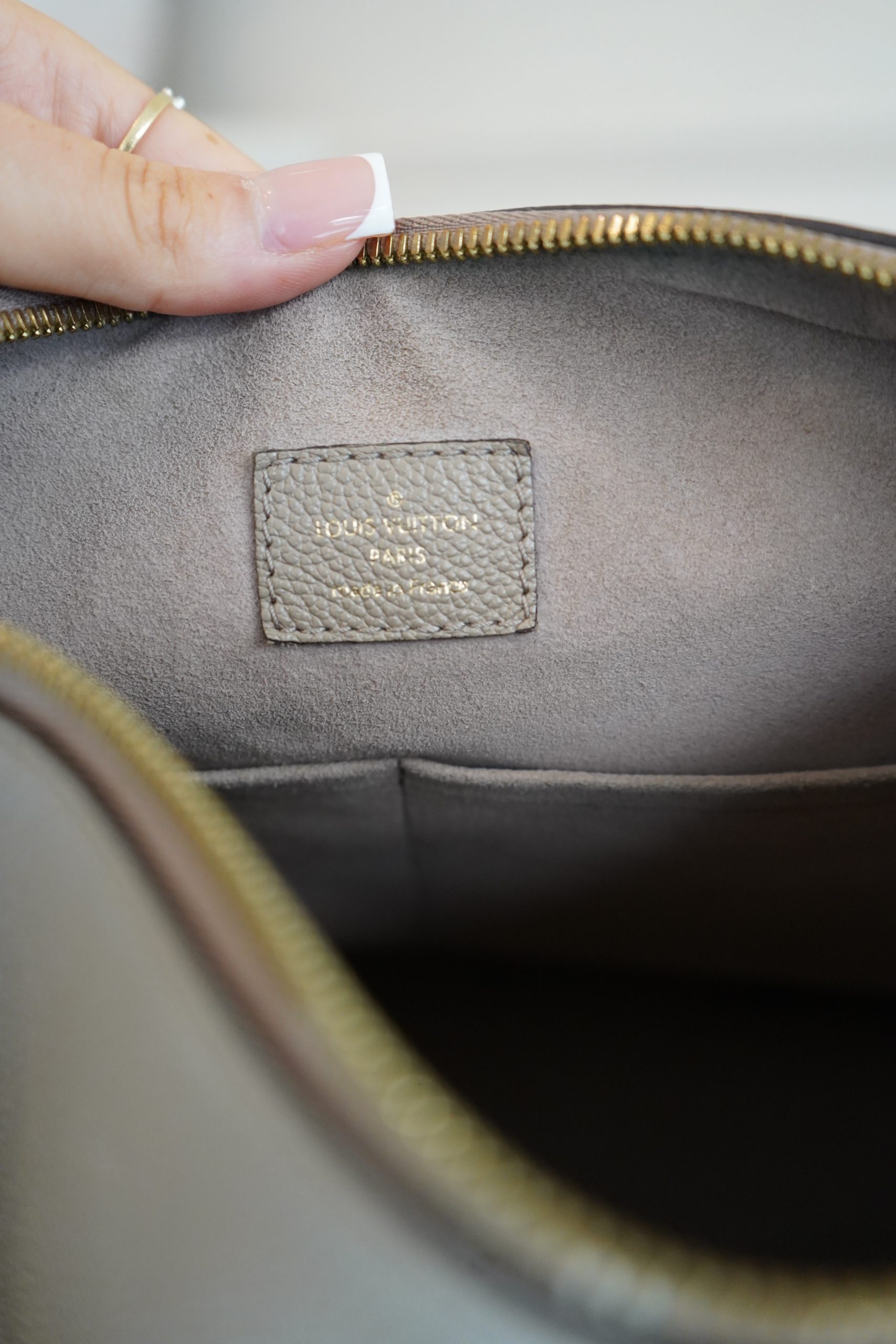 Louis Vuitton Maida Hobo Bag In Tourterelle Monogram Empreinte Leather - Image 17