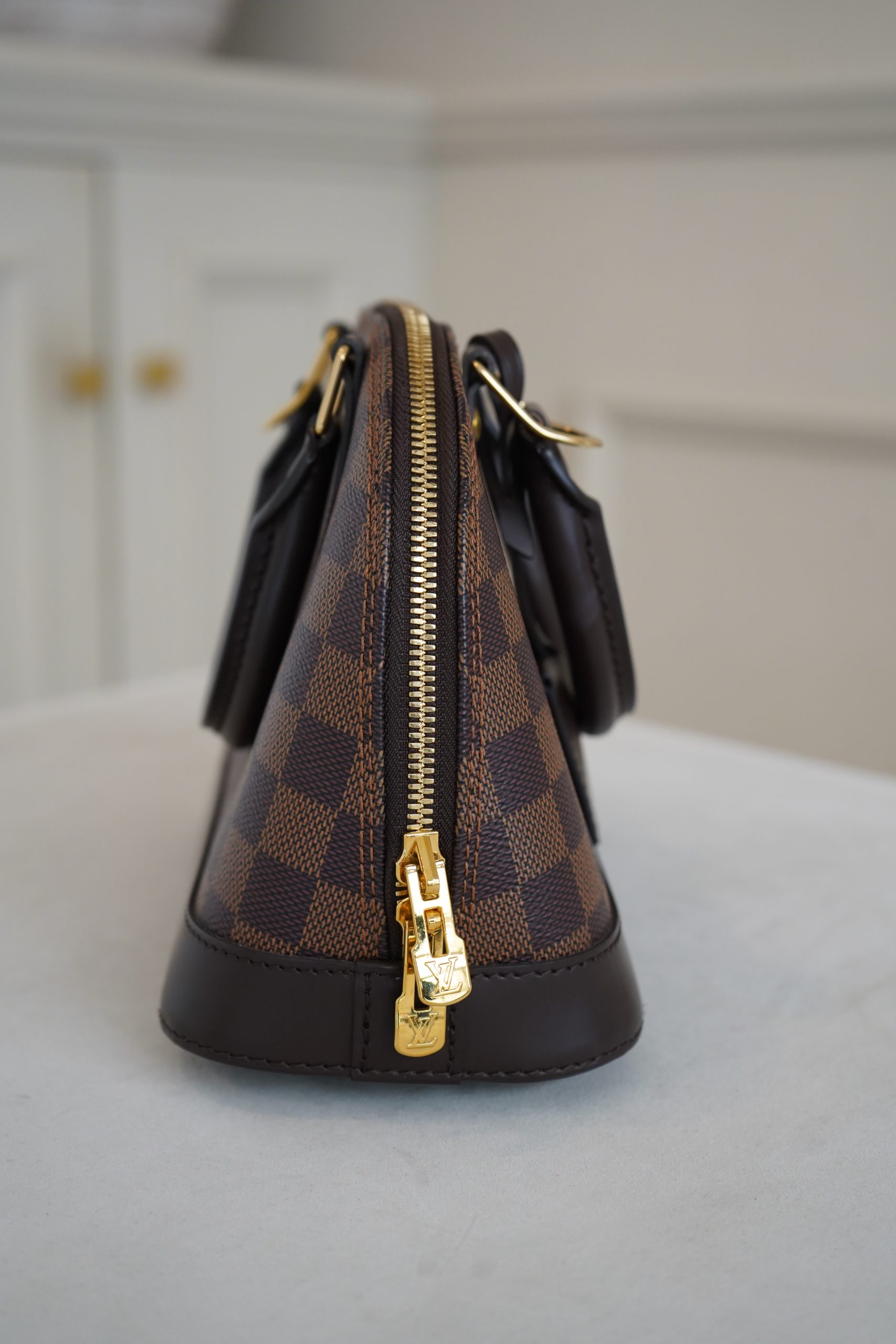 Louis Vuitton Alma BB Damier Ebene Canvas. - Image 5
