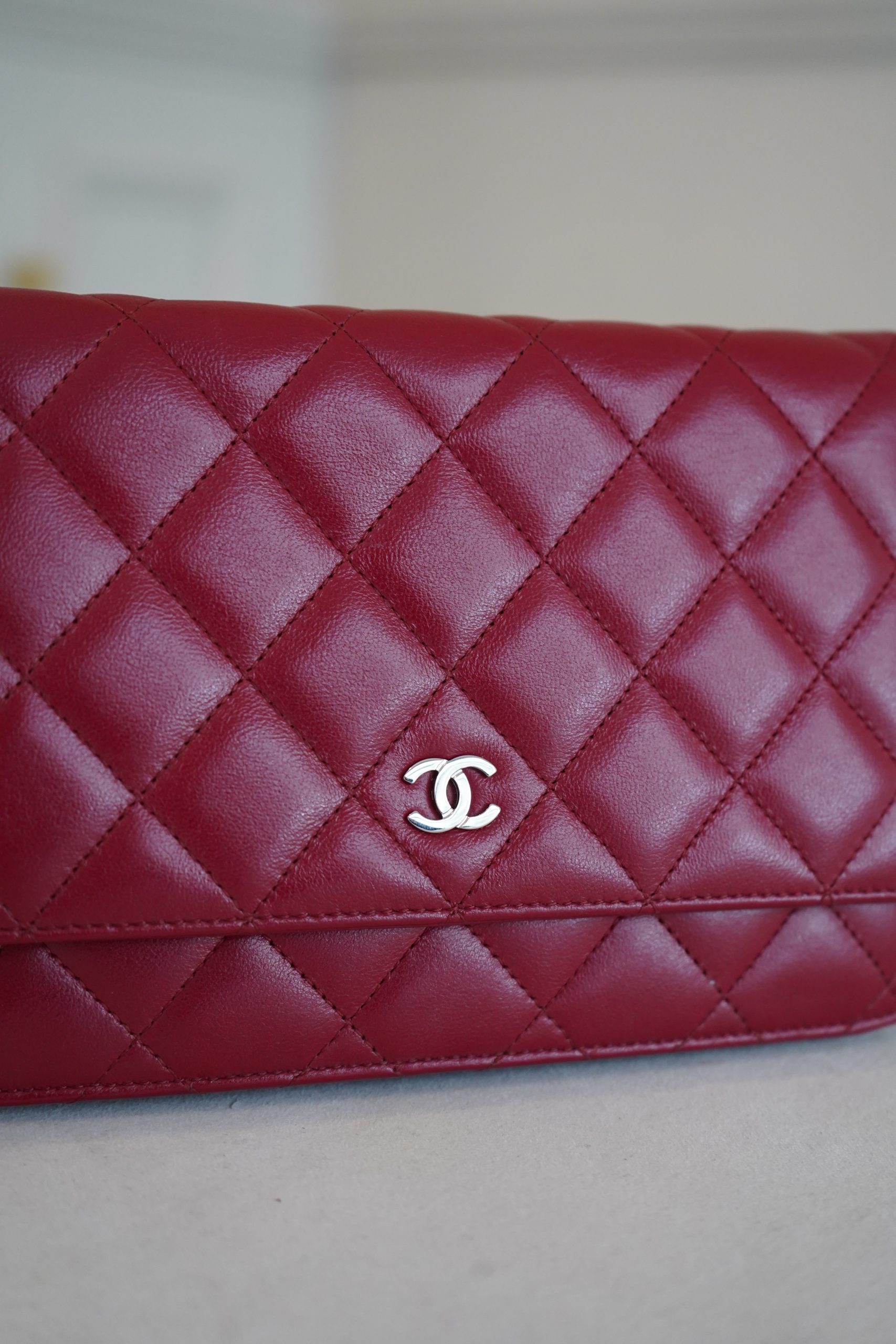 Chanel Red Quilted Leather Wallet on Chain - Image 5