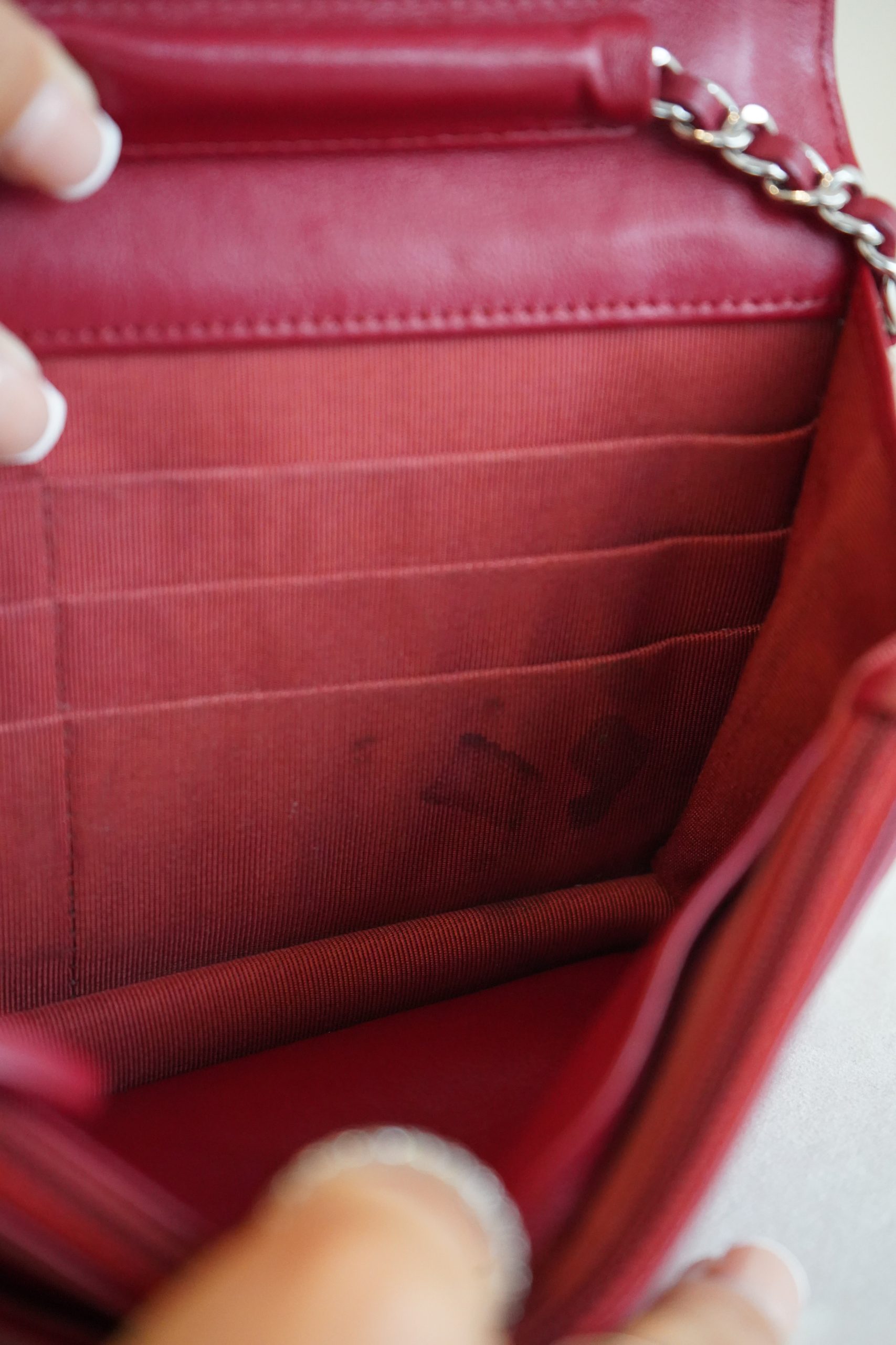 Chanel Red Quilted Leather Wallet on Chain - Image 8