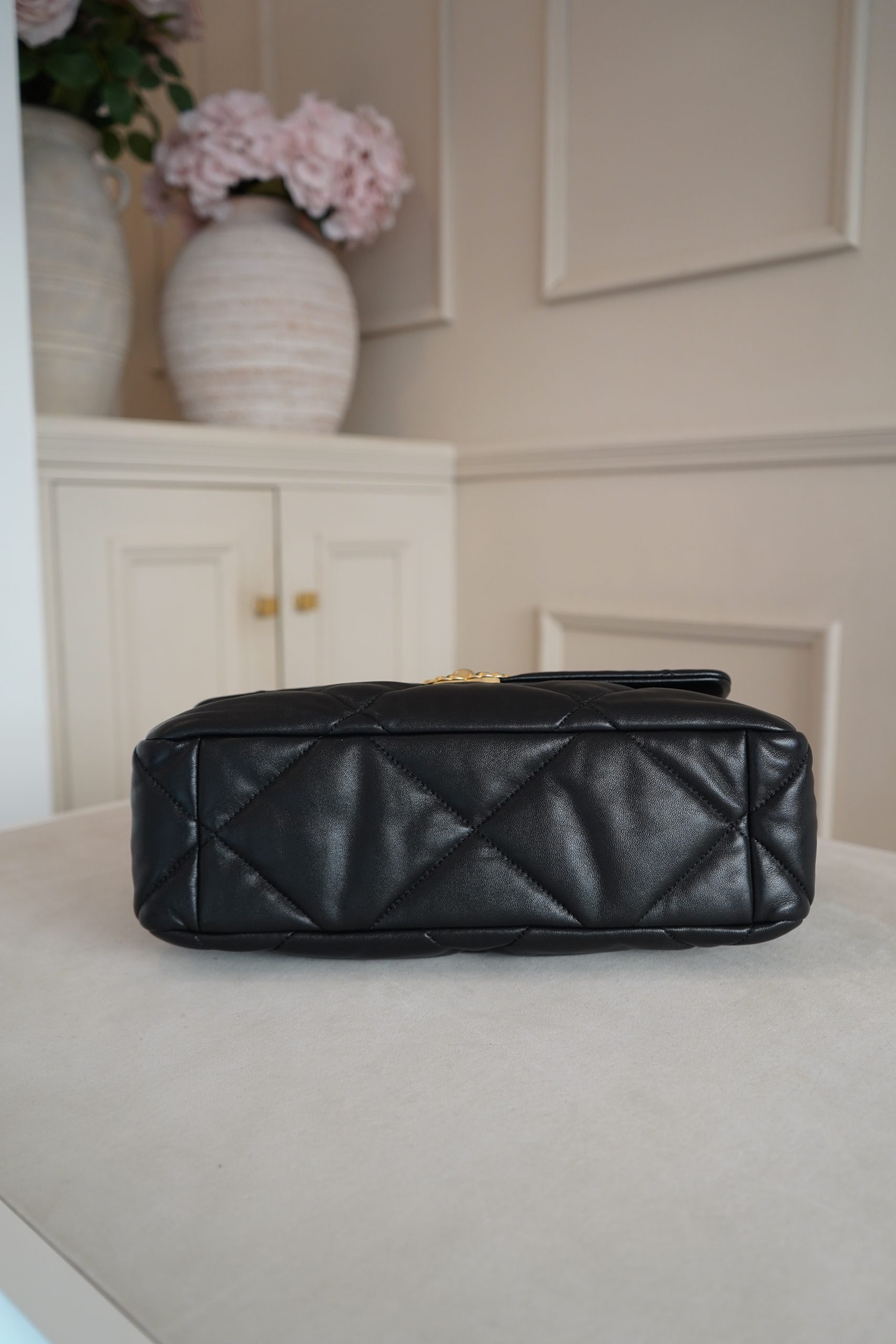 Chanel 19 Large Flap Black Quilted Bag - Image 7