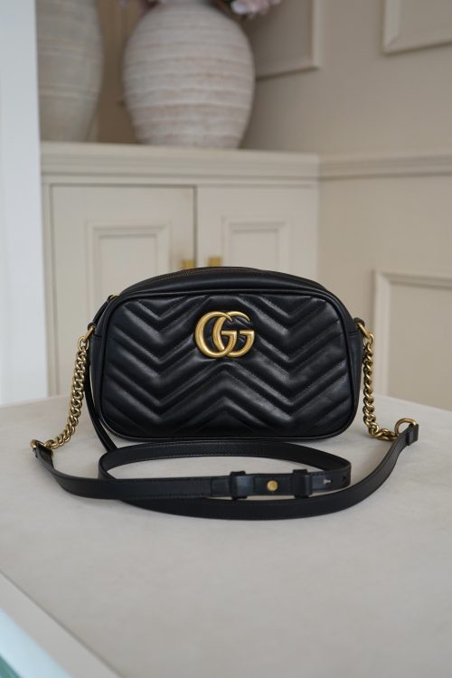 Gucci GG Marmont Small Matelesse Leather Camera Bag.
