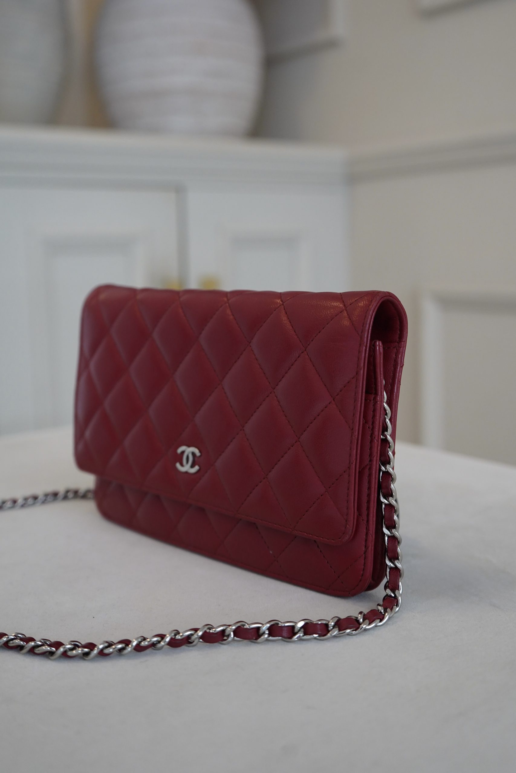 Chanel Red Quilted Leather Wallet on Chain - Image 3