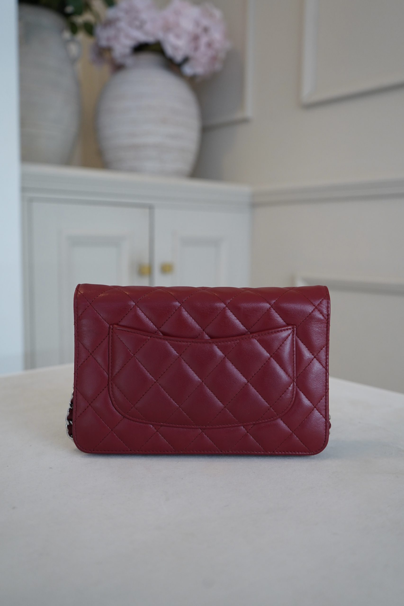 Chanel Red Quilted Leather Wallet on Chain - Image 4